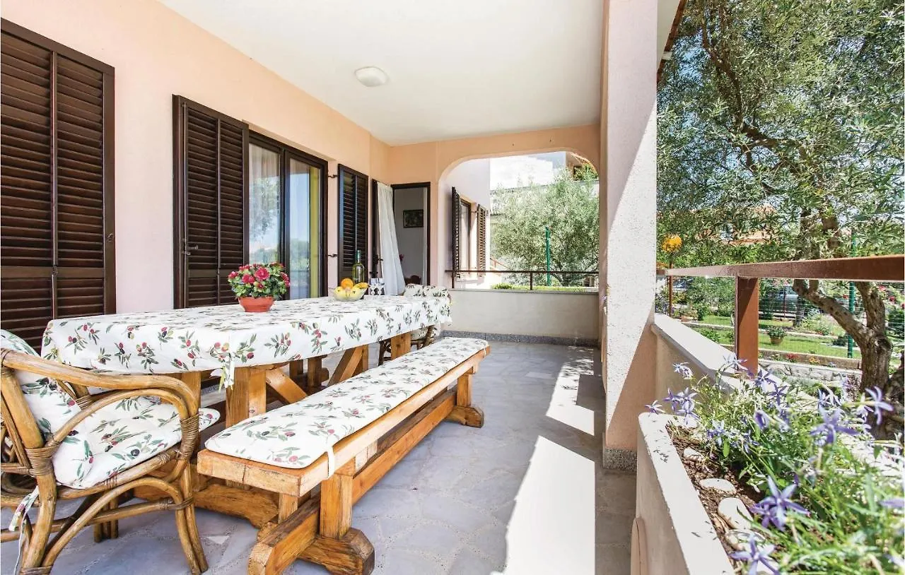 Stunning Apartment In Krk With Kitchen Krk Town Hırvatistan