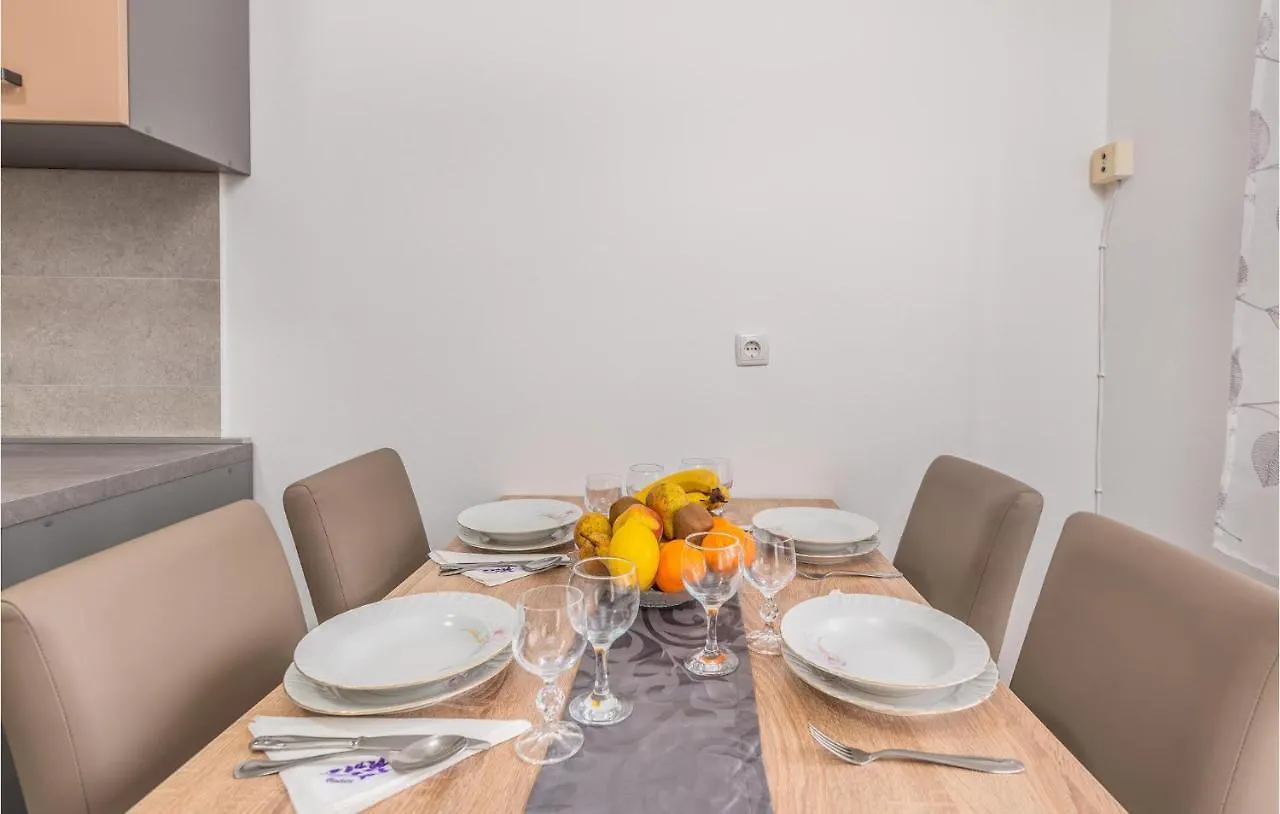 Stunning Apartment In Krk With Kitchen Krk Town 0*,
